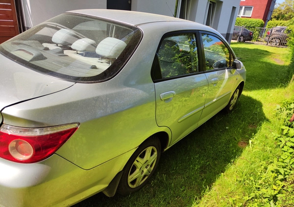 Honda City cena 5800 przebieg: 255000, rok produkcji 2006 z Czerwieńsk małe 16